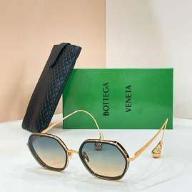 Picture of Bottega Veneta Sunglasses _SKUfw80235975fw